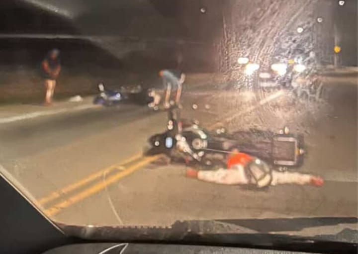 Colisão entre duas motocicletas deixa um ferido na Nelson Gulla